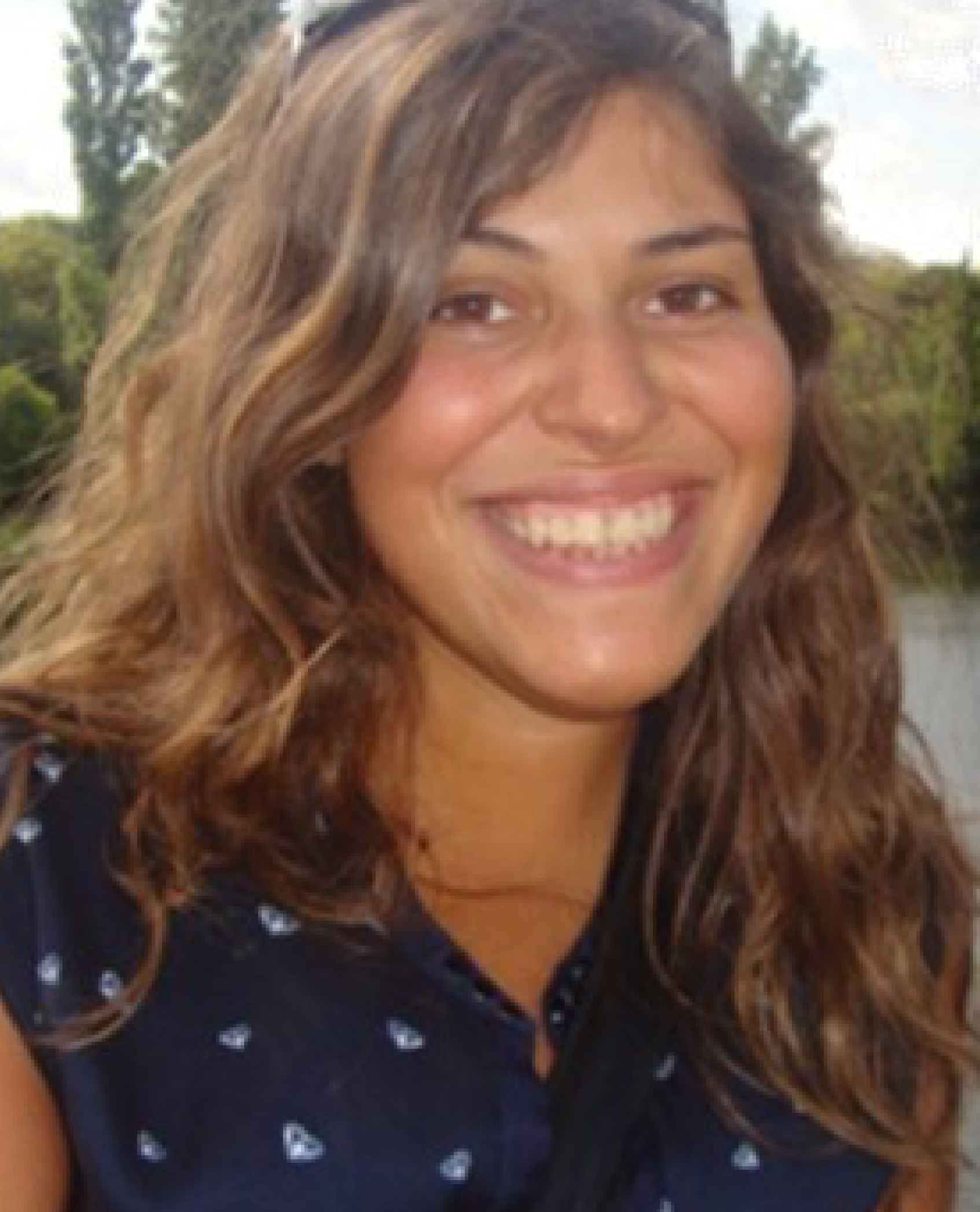 Dra. Ana Ferro Especialista em Medicina Interna